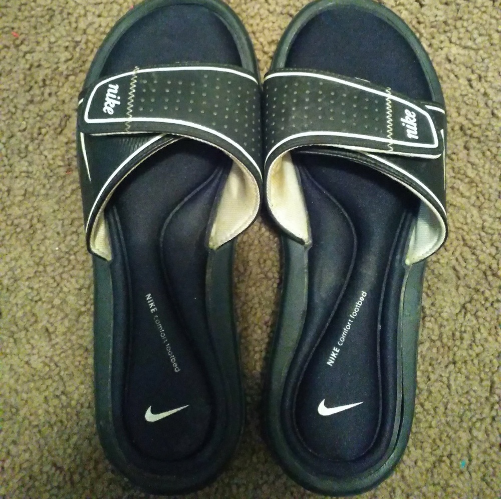 Nike sandals